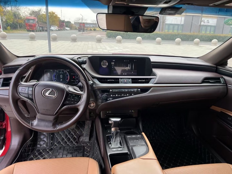 宿州18年雷克萨斯ES7