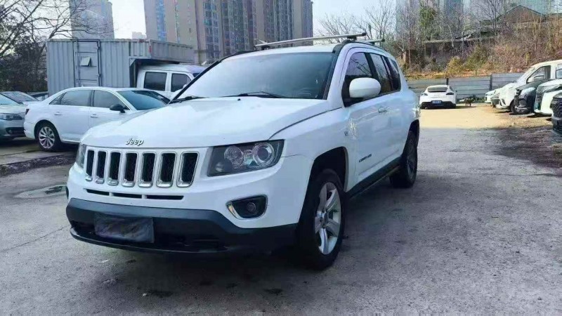 岳阳14年Jeep指南者2