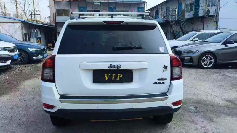 岳阳14年Jeep指南者9