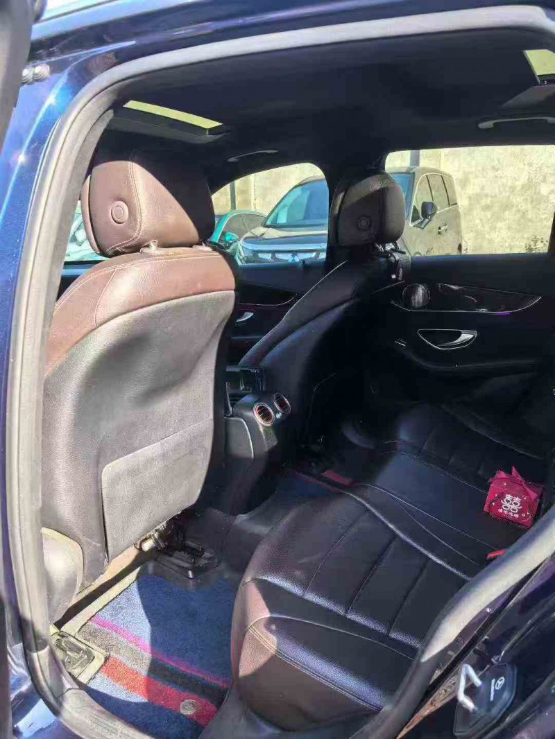 铜陵17年奔驰GLC7