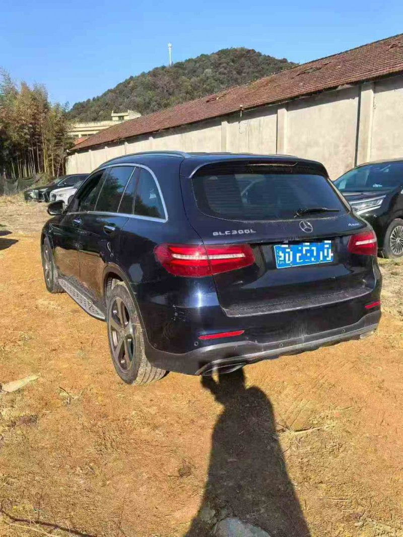 铜陵17年奔驰GLC8