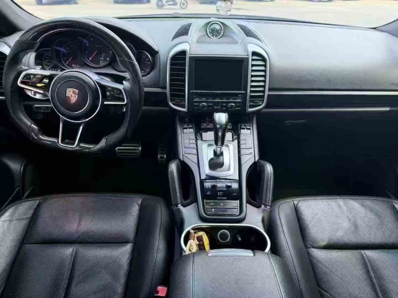 衢州15年保时捷卡宴4