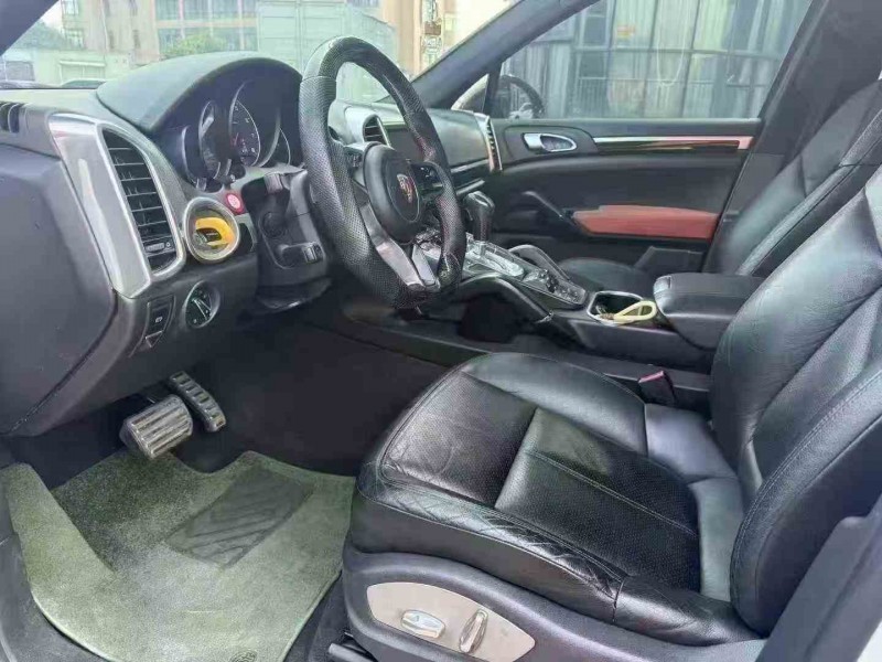 衢州15年保时捷卡宴5