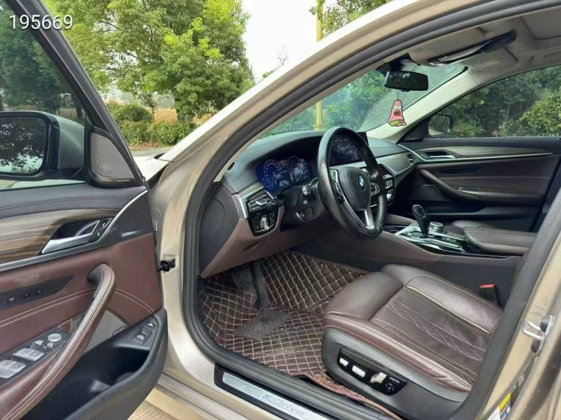 无锡19年宝马5系7