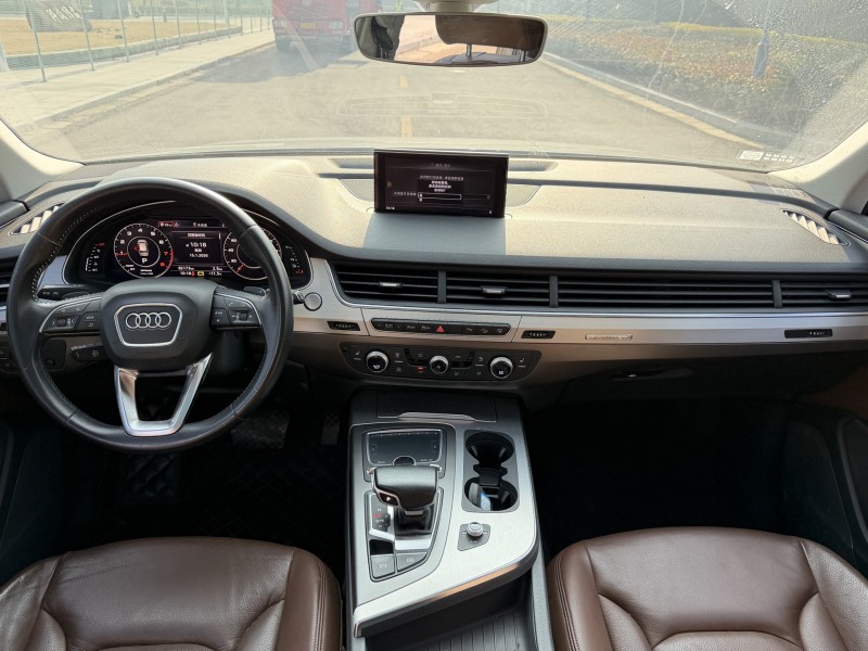 盐城15年奥迪Q78