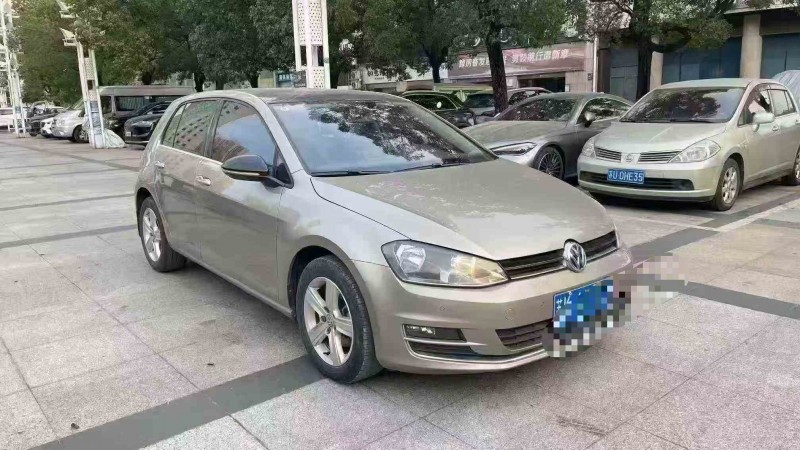 苏州17年大众高尔夫3
