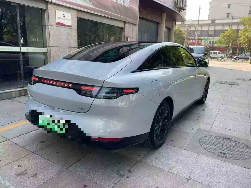 无锡24年零跑汽车C018