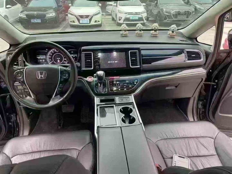 连云港21年本田艾力绅6