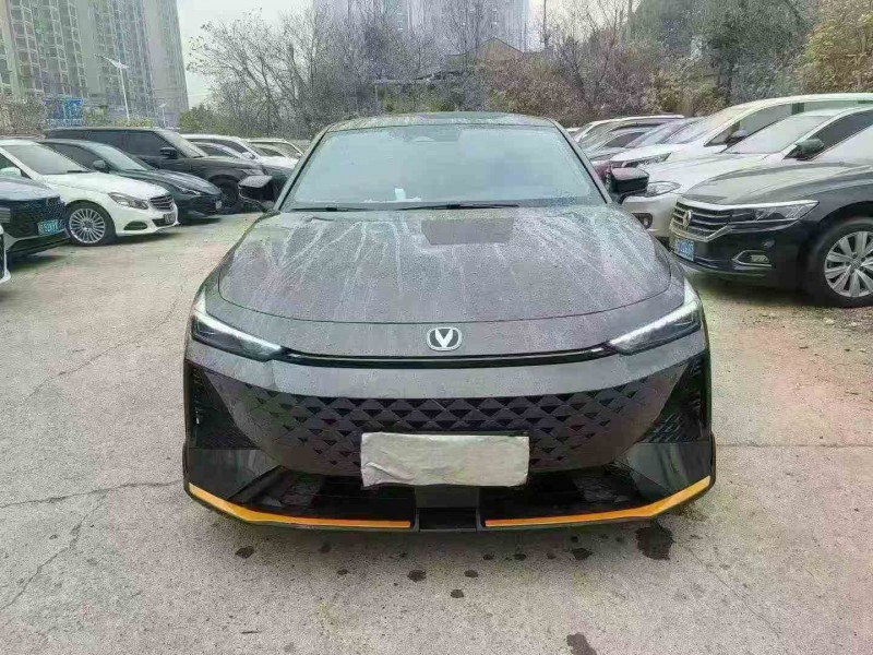 衡阳25年长安汽车UNI1