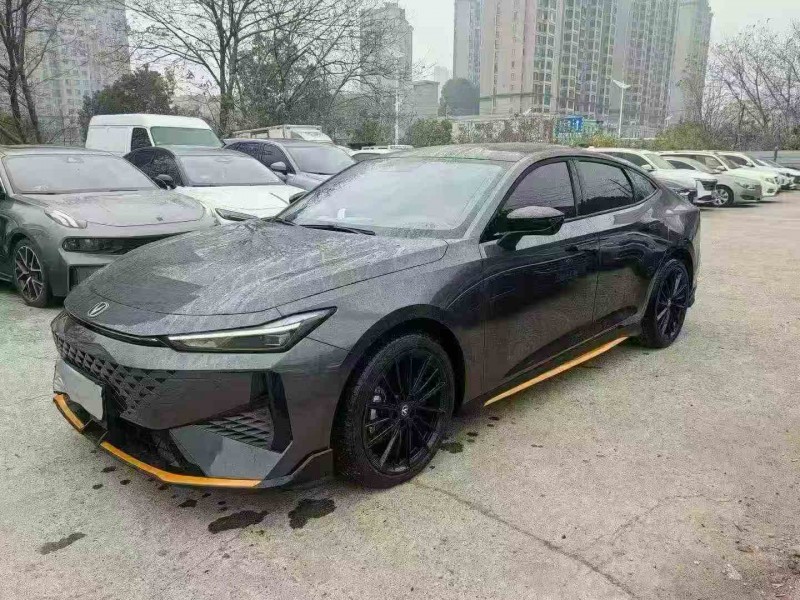 衡阳25年长安汽车UNI2