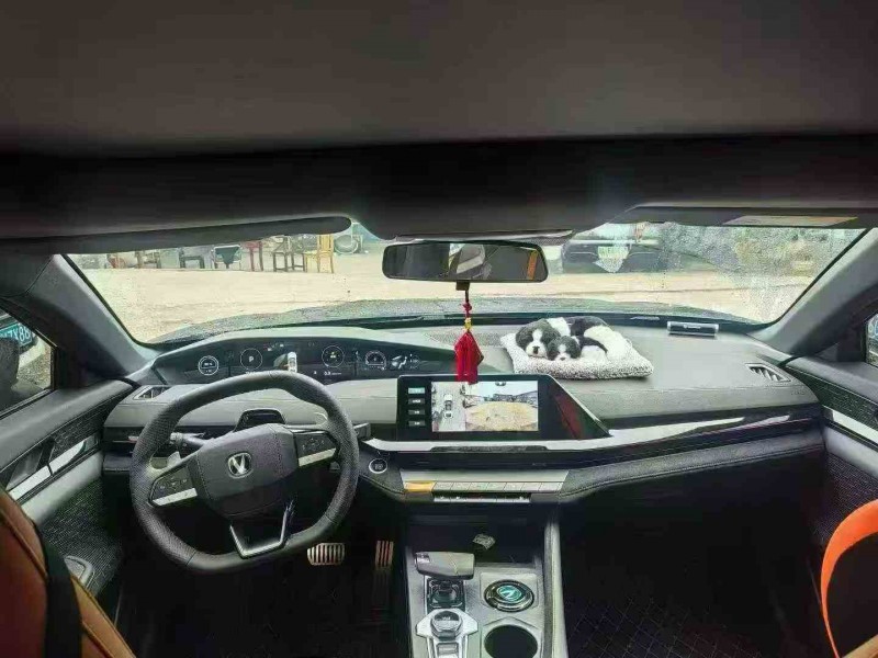 衡阳25年长安汽车UNI4