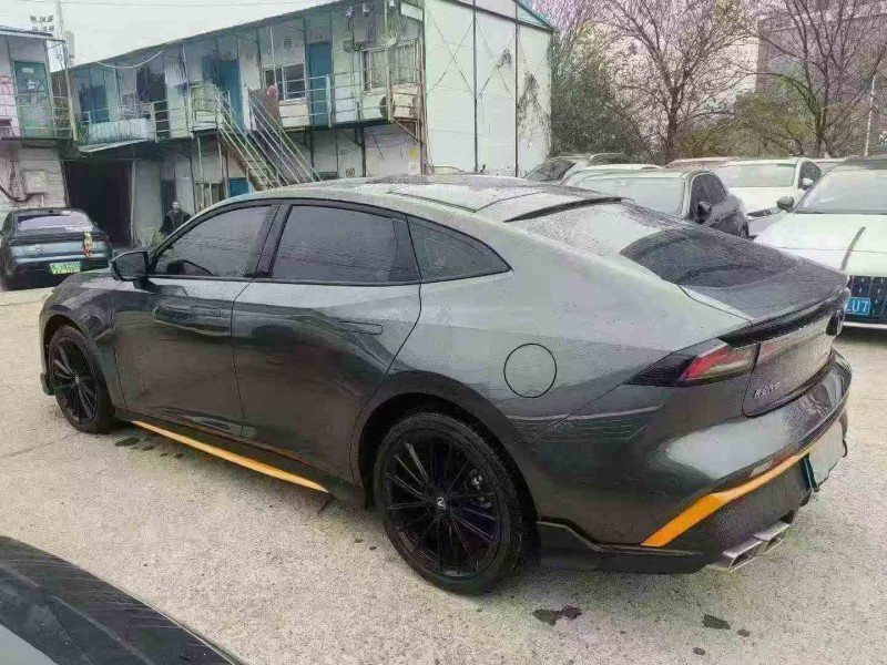 衡阳25年长安汽车UNI7