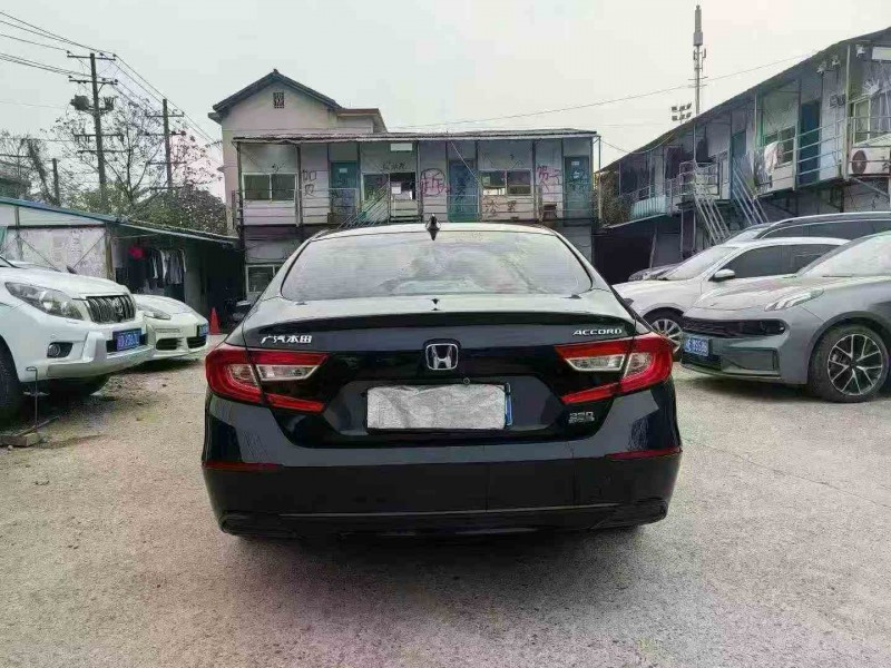 岳阳20年本田雅阁9