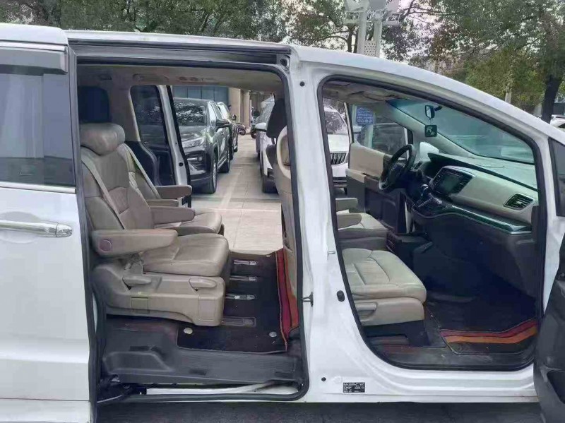 淮安18年本田奥德赛6