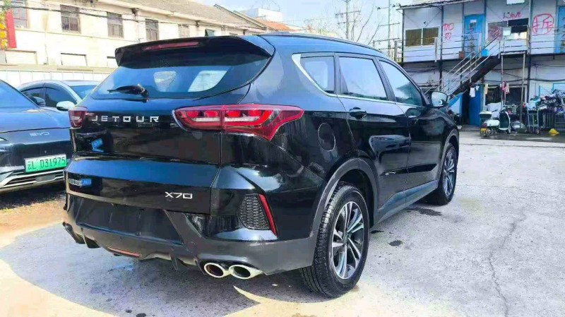 岳阳25年奇瑞捷途7