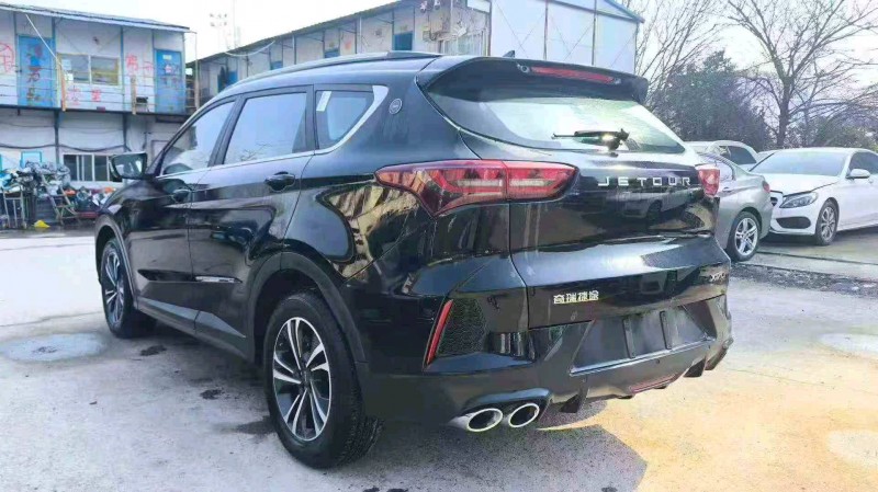 岳阳25年奇瑞捷途8