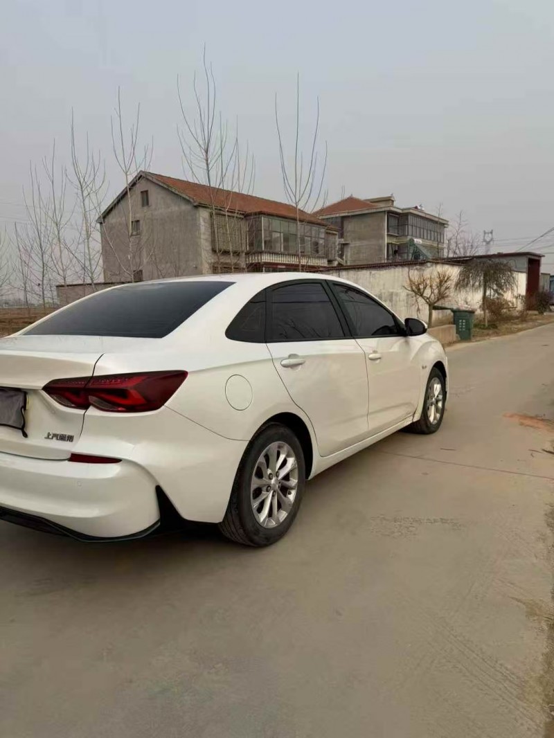 菏泽23年雪佛兰科鲁泽7