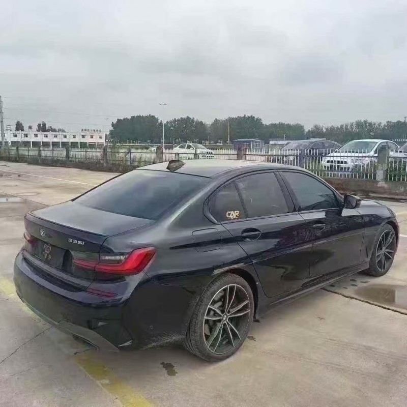 菏泽22年宝马3系8
