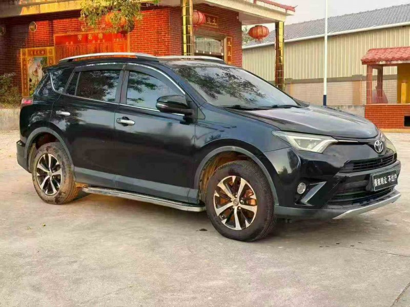 汕头19年丰田RAV4荣放2