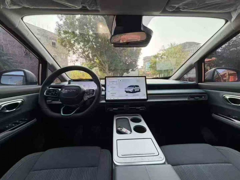 深圳25年传祺埃安Y4