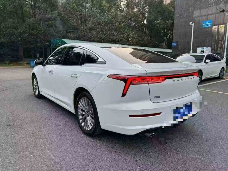 张家界25年奔腾B708