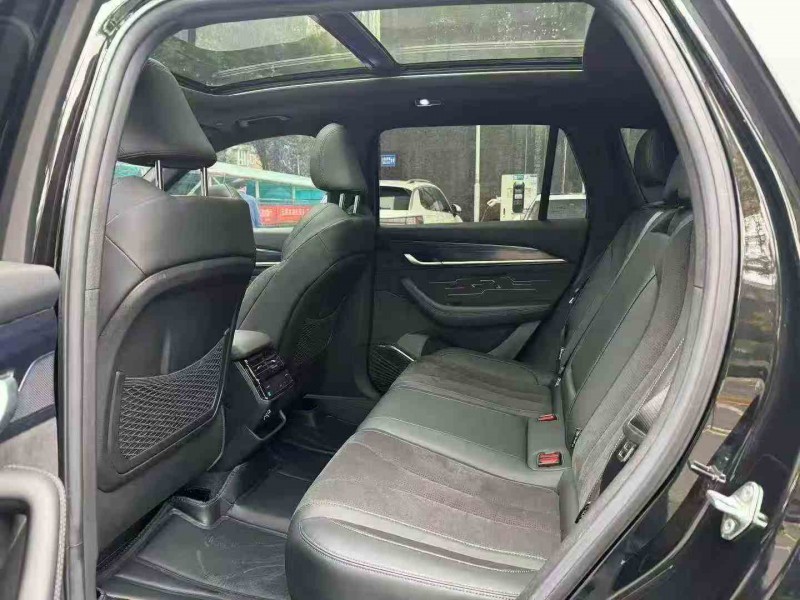 湘潭25年吉利星越4