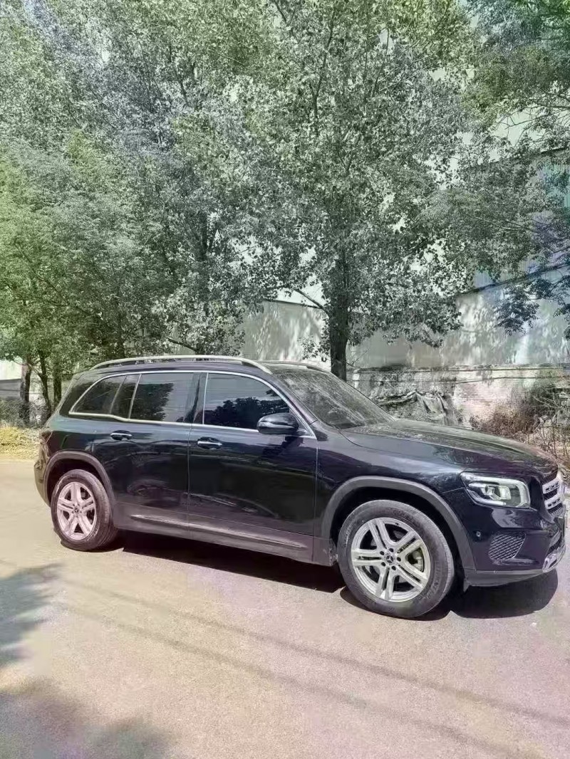 菏泽20年奔驰GLB2