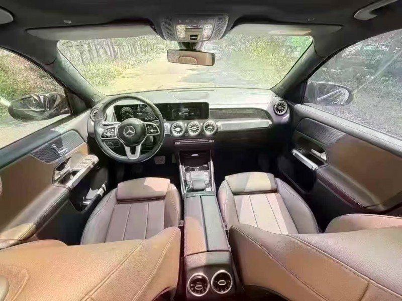 菏泽20年奔驰GLB4