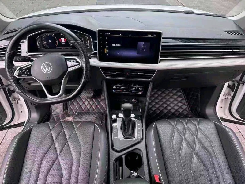 广州21年大众途观4