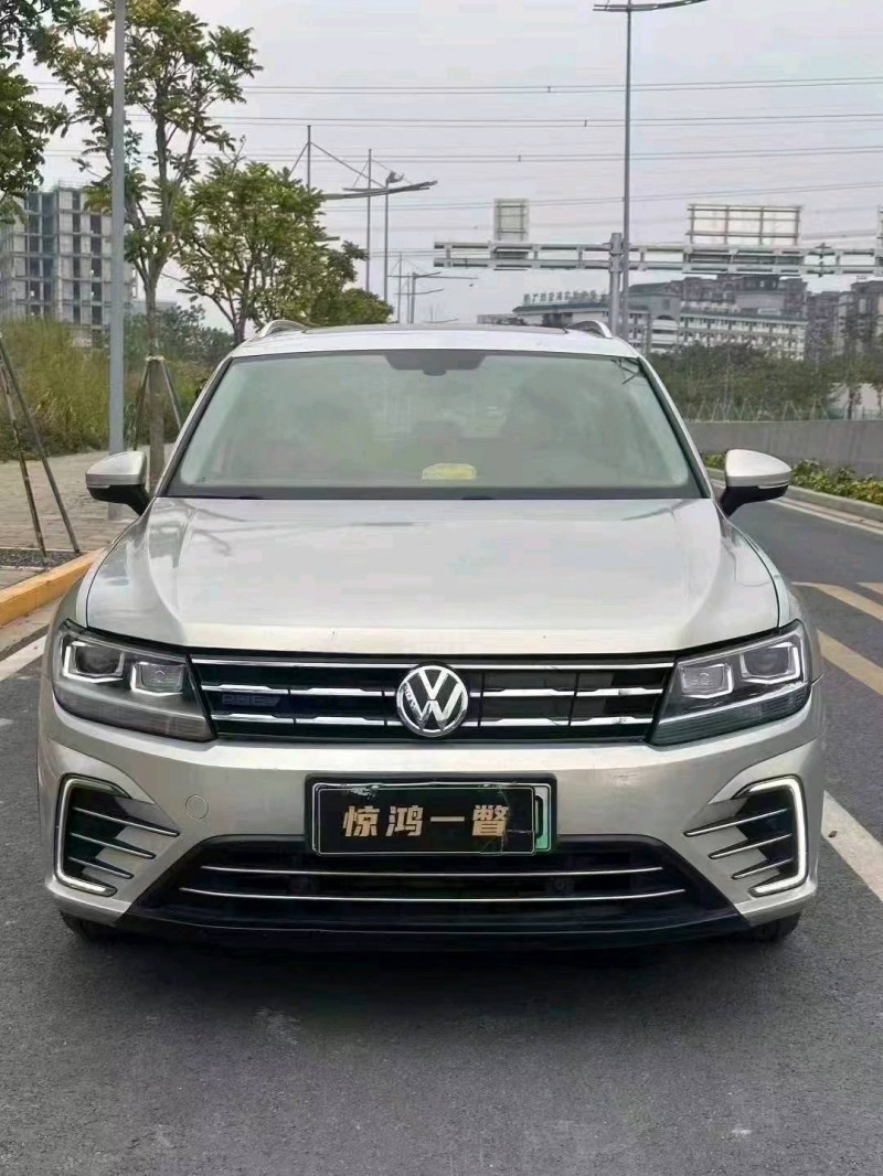 广州21年大众途观1