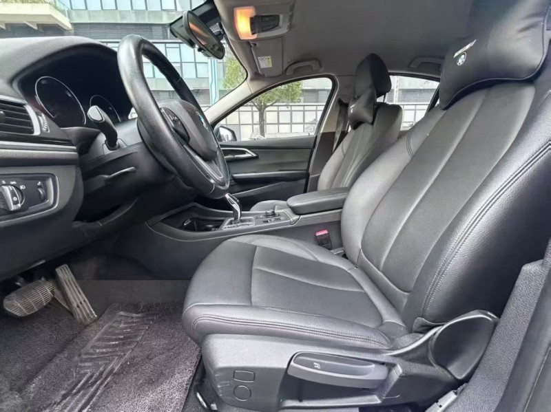 东莞20年宝马1系4