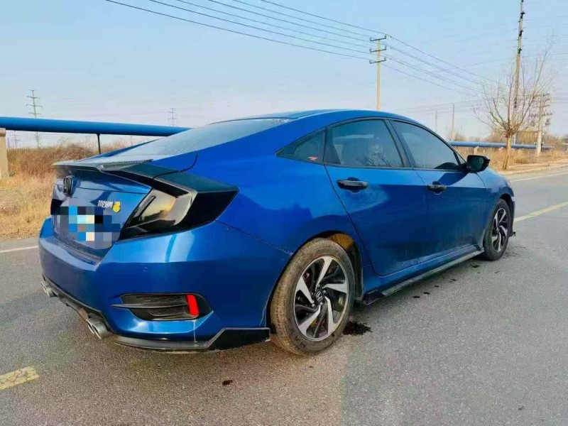 枣庄17年本田思域7