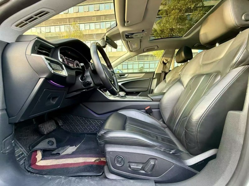 东莞20年奥迪A7L4