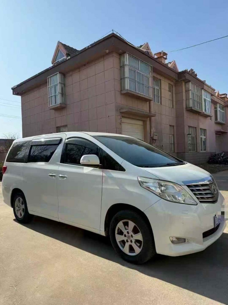 枣庄11年丰田埃尔法2