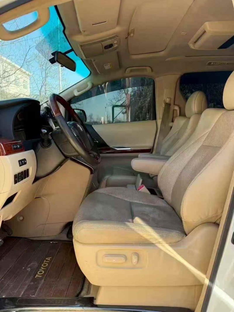 枣庄11年丰田埃尔法6