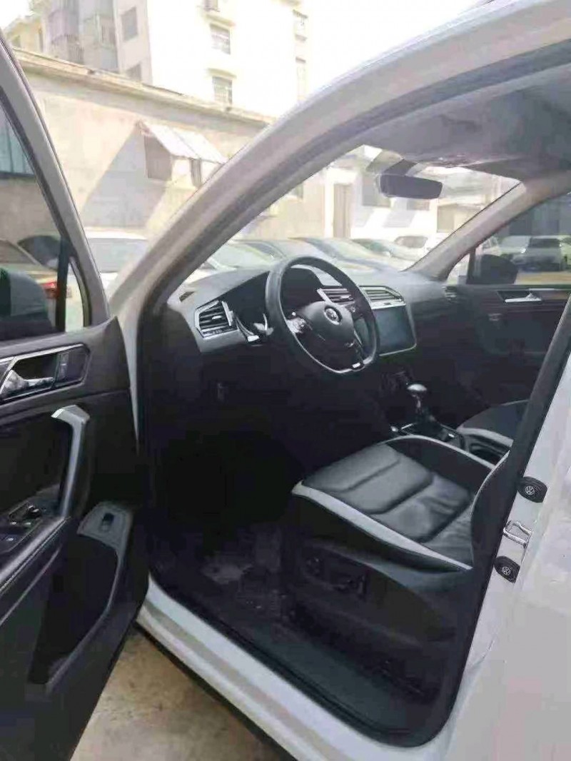 济宁17年大众途观8