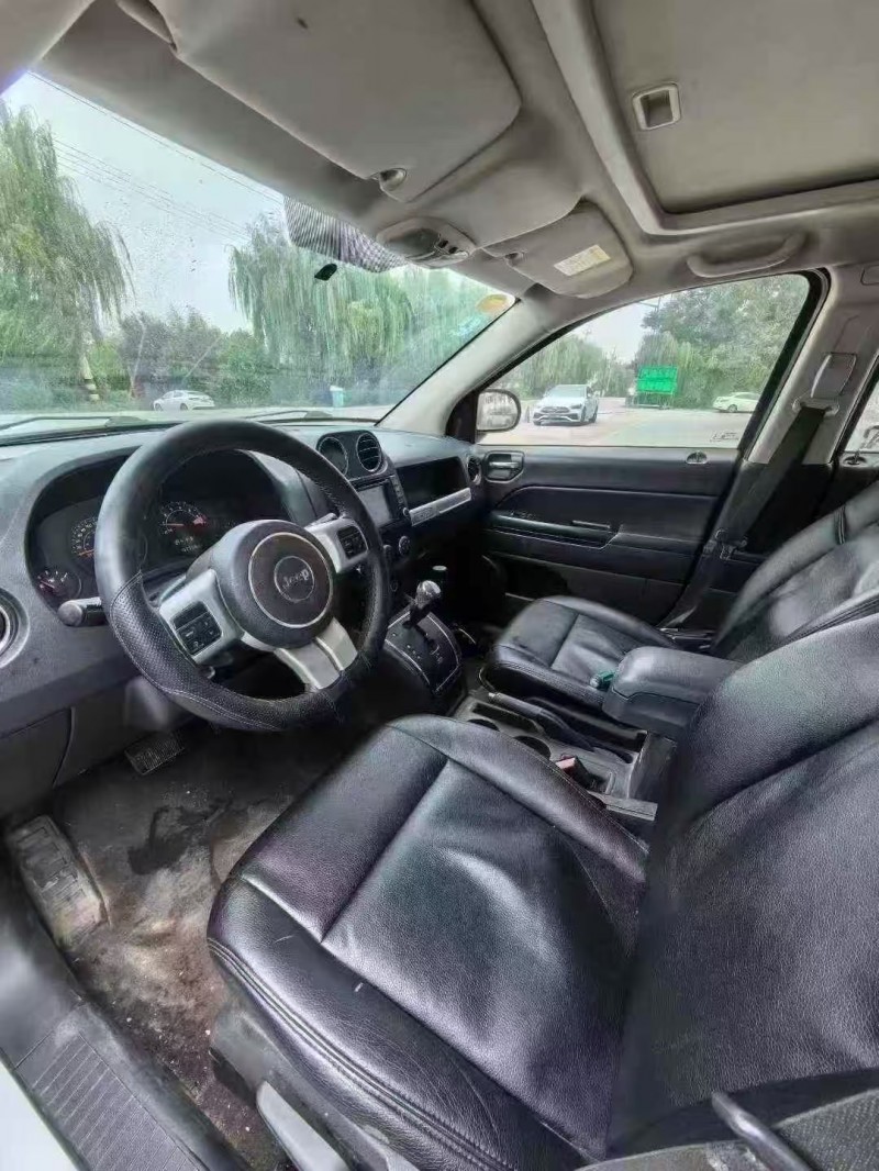 菏泽16年Jeep指南者4