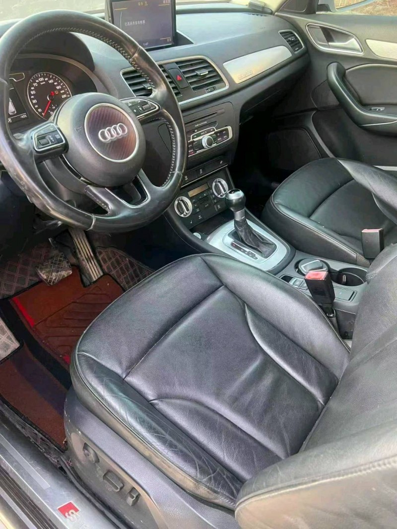 青岛13年奥迪Q38