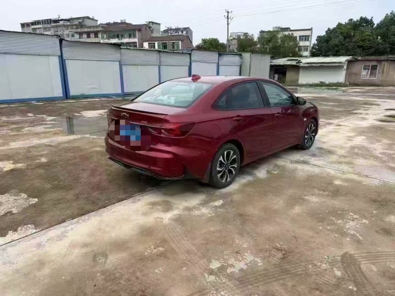 菏泽20年雪佛兰科鲁泽7