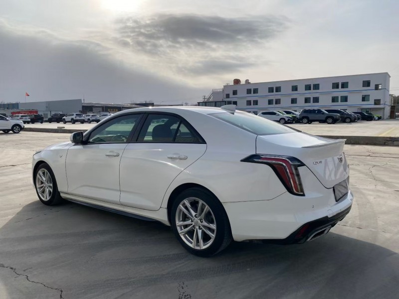 兰州20年凯迪拉克CT49