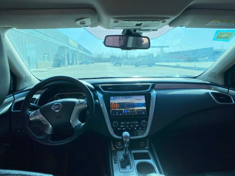 兰州21年日产楼兰5