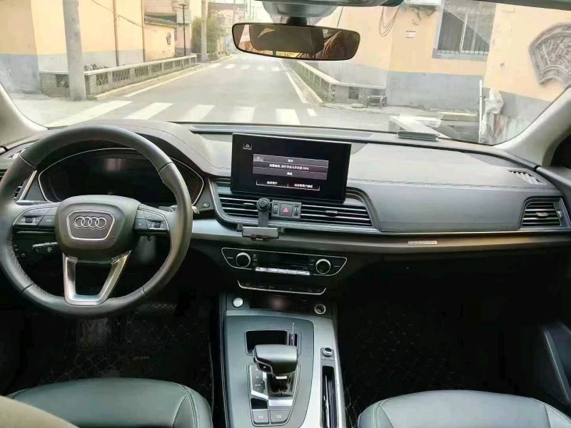 鹤壁24年奥迪Q54