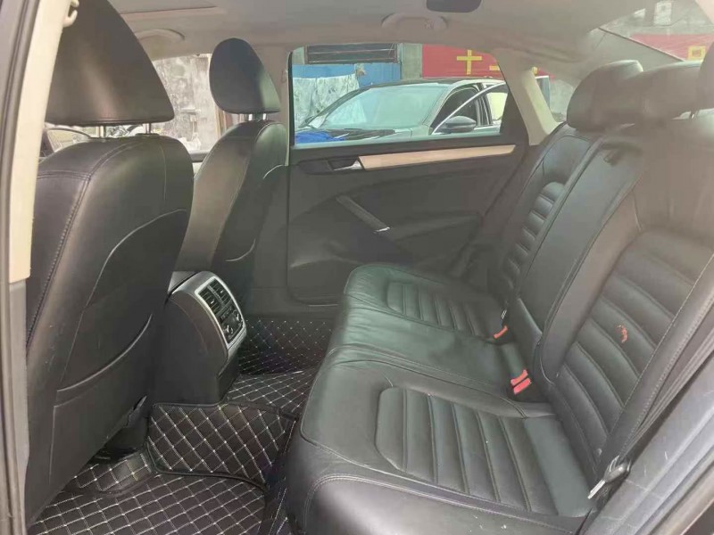 泰安16年大众帕萨特9