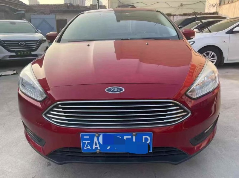 泰安17年福特福克斯1