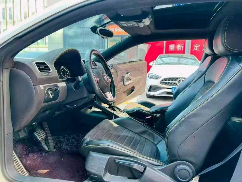 深圳12年大众尚酷6