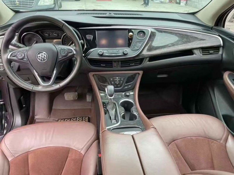 泰安15年别克昂科威8