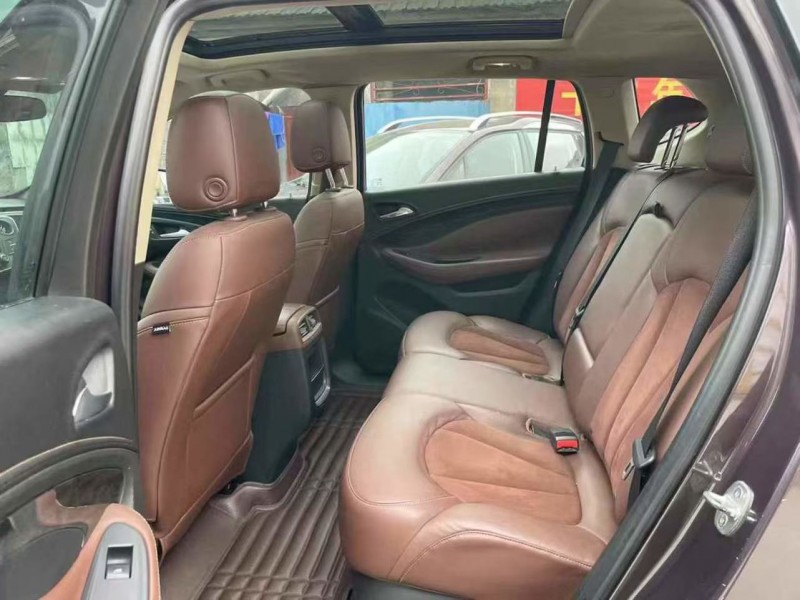 泰安15年别克昂科威9