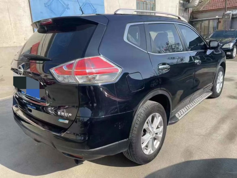 泰安15年日产奇骏4