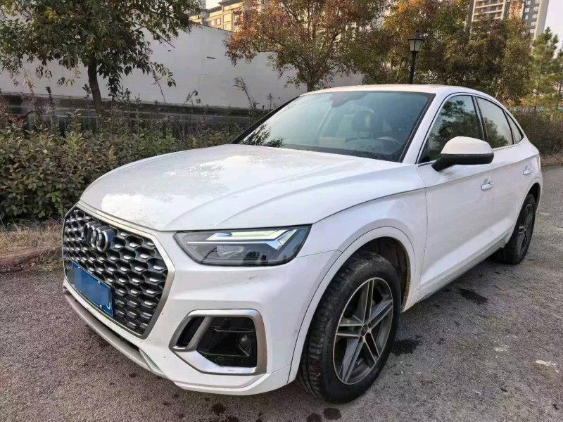 武汉22年奥迪Q52