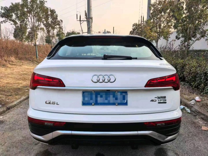 武汉22年奥迪Q54